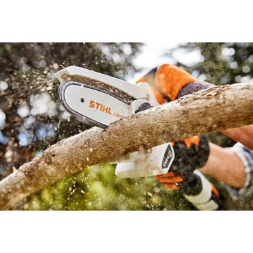 Coupe branche stihl gta26