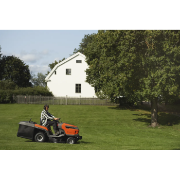 TC 220 T Tracteur tondeuse HUSQVARNA (ramassage)