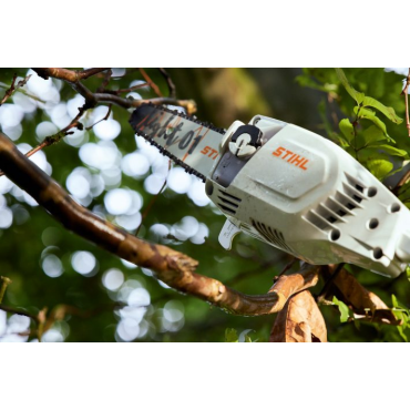 HTA86 Elagueuse sur perche à batterie Stihl