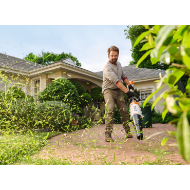 Pack Combisystème STIHL KMA 80 R + AK30S + AL101