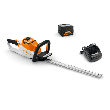 Taille haie à batterie stihl hsa50 avec une batterie AK20 et un chargeur AL101