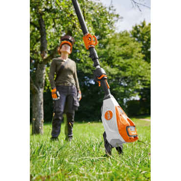 HTA135 Elagueuse sur perche à batterie Stihl