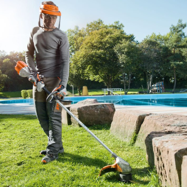 FSA90 R Débroussailleuse à batterie STIHL - Gamme AP